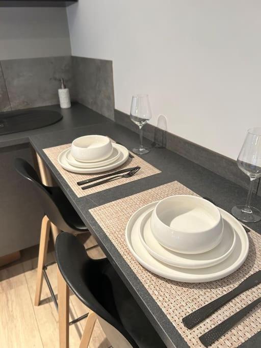 Gite - Saint-Ellier-Du-Maine Zewnętrze zdjęcie